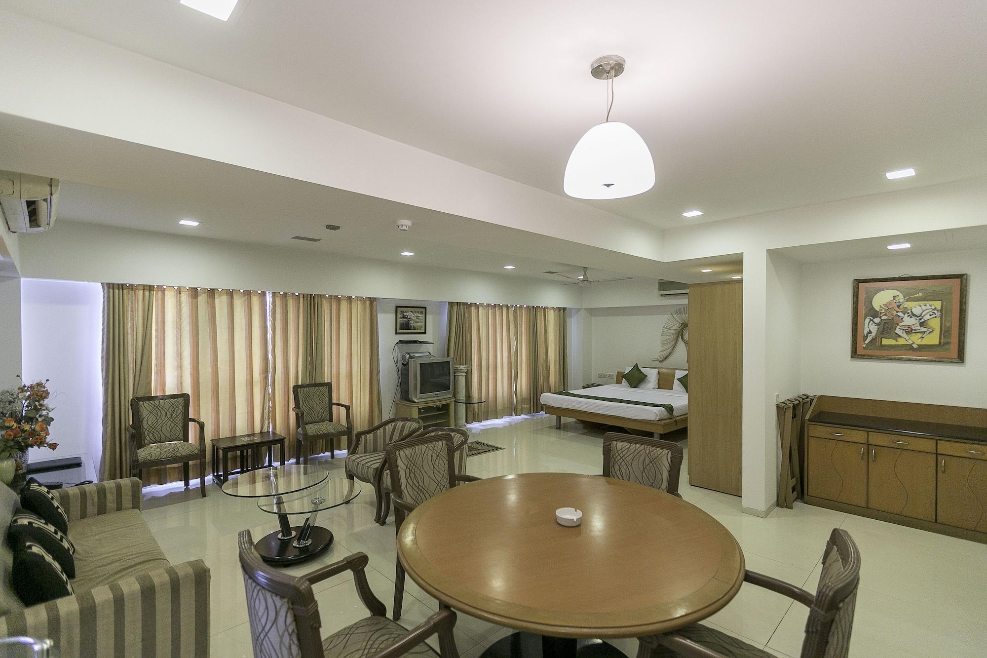 Treebo Trend New Castle Hotel Bombaim Exterior foto