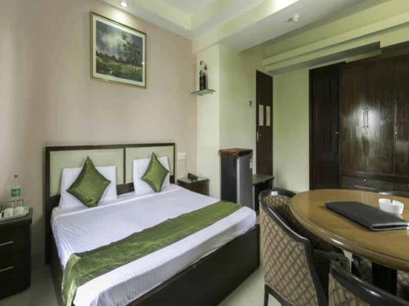 Treebo Trend New Castle Hotel Bombaim Exterior foto