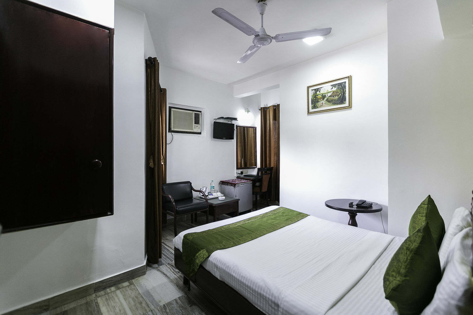Treebo Trend New Castle Hotel Bombaim Exterior foto